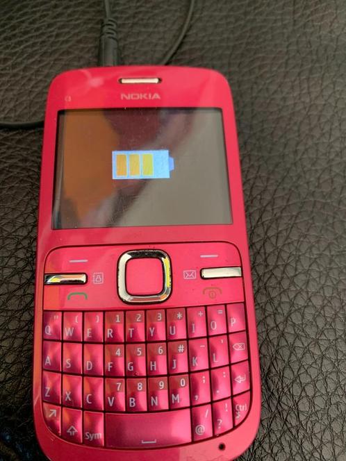 Nokia C3 Hot pink