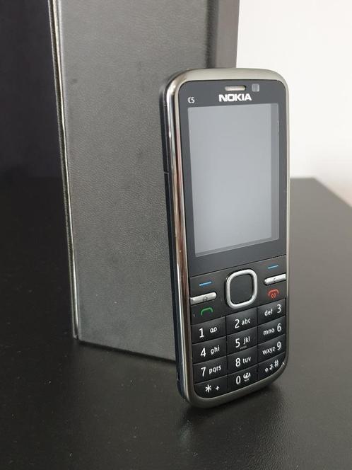 Nokia C5 - 2 GB - Zwart