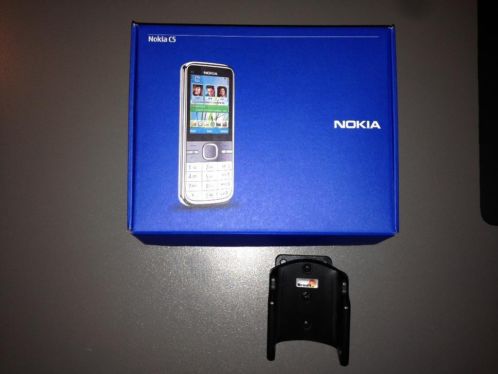Nokia C5 nette staat  Brodit houder  hoesje