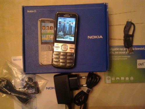 Nokia C5,Zilver,Navigatie Benelux,MP4,MP3, Cam,GPRS,Etc.