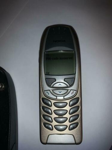 Nokia cradel met telefoon 6310