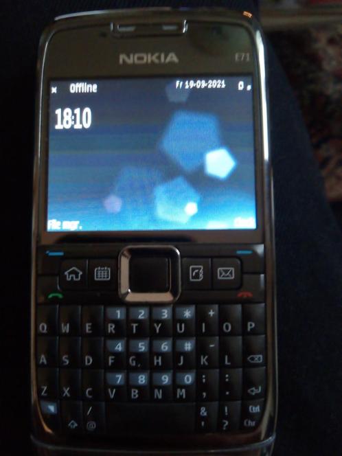 Nokia E71