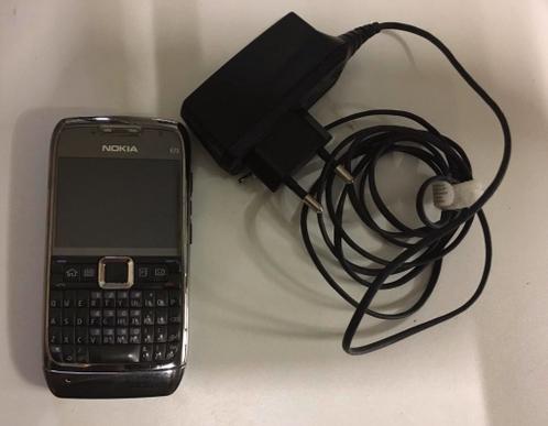 Nokia e71 met oplader te koop. Werkt naar behoren