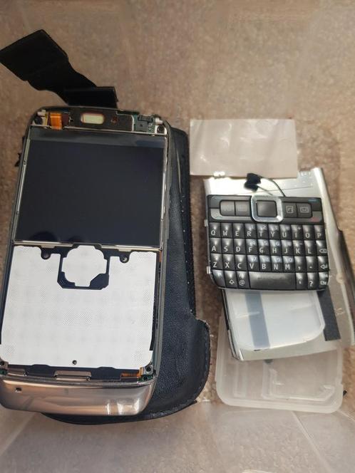 Nokia e71 onderdelen