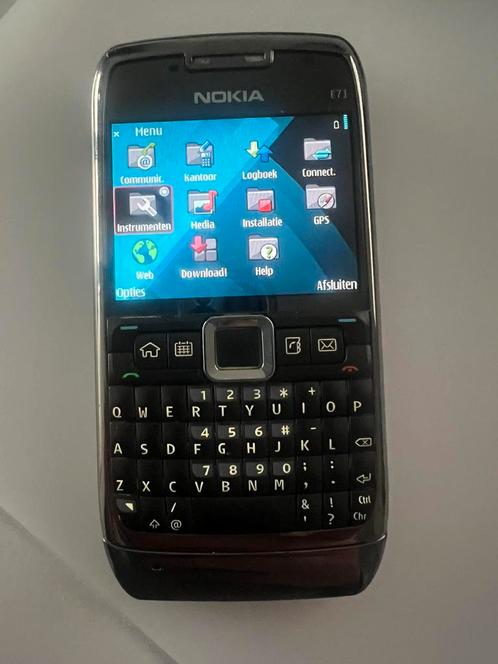 Nokia E71 zgan