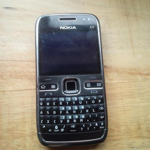 Nokia E72