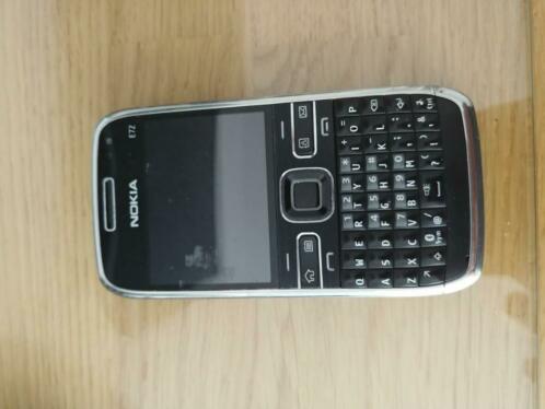 Nokia E72