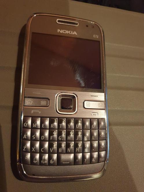 Nokia E72 Perfecte staat, batterij is aan vervanging toe.