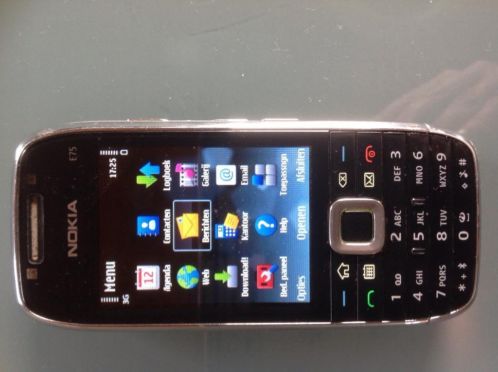 Nokia E75, Eseries., alles zit erbij
