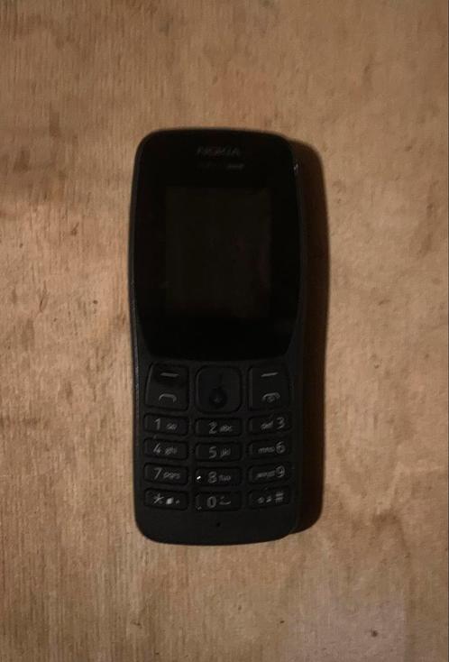 Nokia GSM met ongebruikte oordopjes Zwart