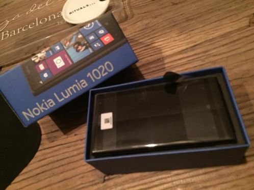 Nokia lumia 1020