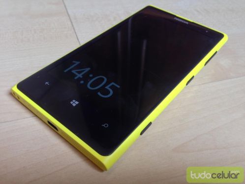 nokia lumia 1020 geel nieuw in staat voor een spotprijs 