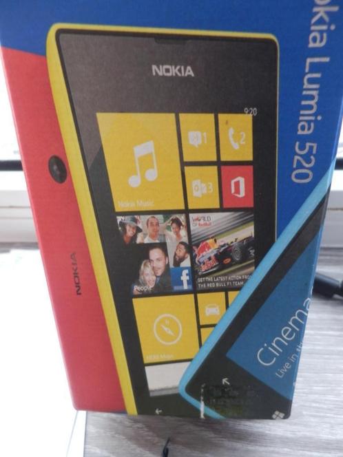 Nokia LUMIA 520