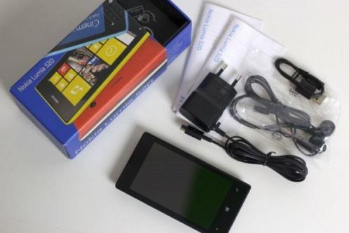 Nokia Lumia 520 zeer nette staat, scherm 100 krasvrij