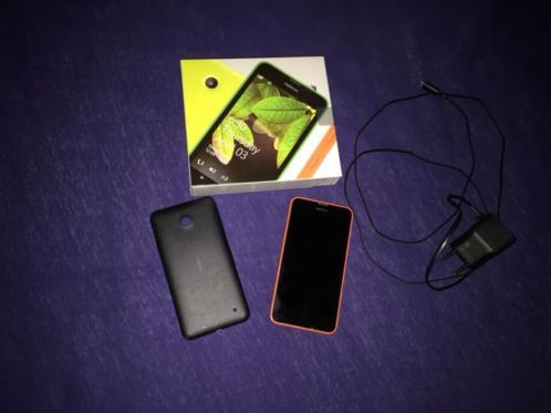 Nokia Lumia 630, half jr oud, met 2e hoesje 