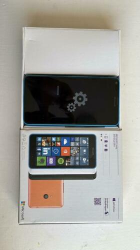 Nokia Lumia 640 dual sim blauw met flipcover