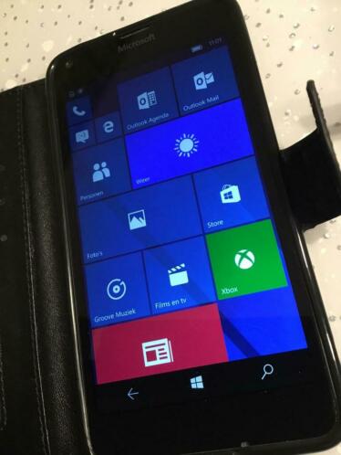 Nokia Lumia 640 LTE Simlockvrij incl hoesje en lader