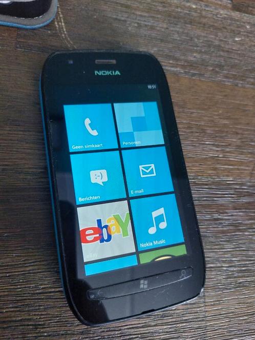 Nokia lumia 710