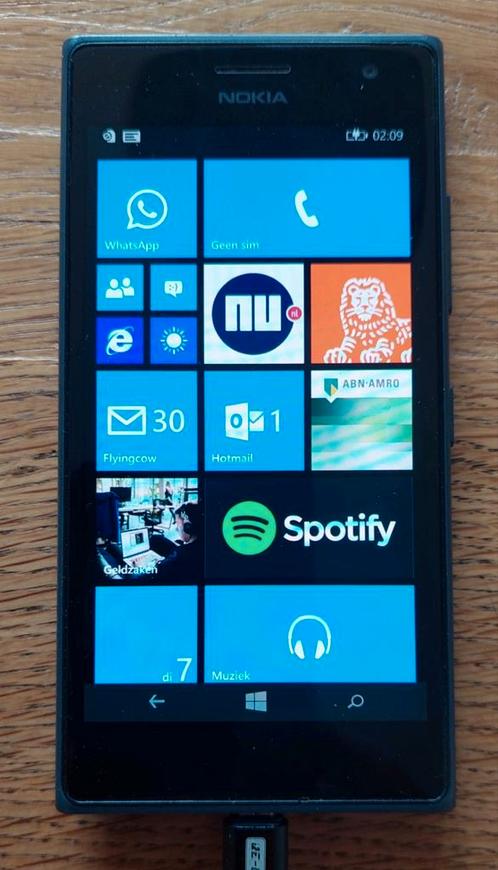 NOKIA LUMIA 735  Windows phone