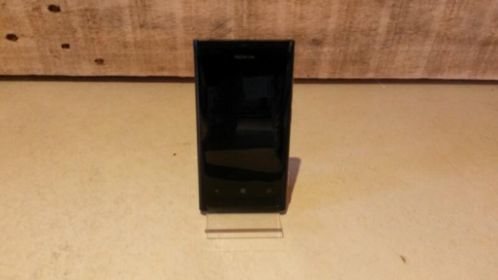 Nokia lumia 800 16gb.