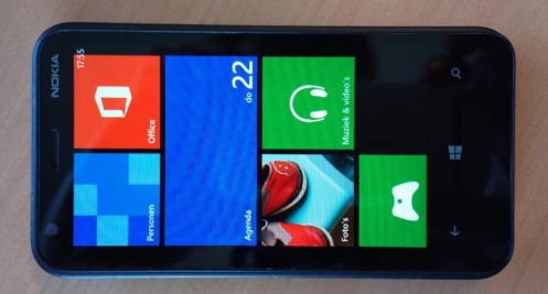 Nokia Lumia 820 Windows Phone 8.1 (defecte aanuit knop)