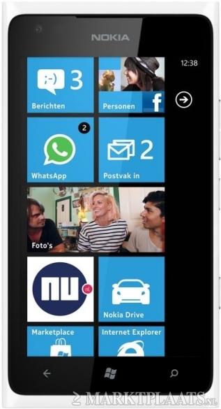 Nokia Lumia 900 White smartphone