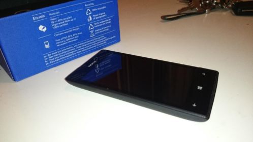 Nokia Lumnia 520 met hoesje