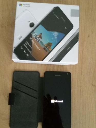 Nokia Microsoft Lumia 650 in doos