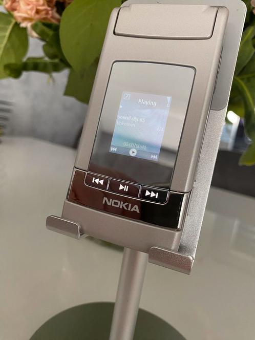 Nokia N76 in nieuwstaat