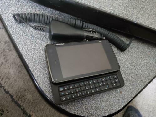 Nokia N900 open source linux geek phone 