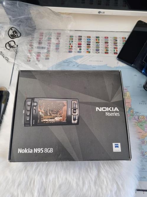 Nokia N95 in nieuwstaat compleet in originele doosje.