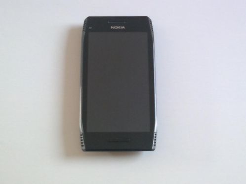 Nokia X7 is zeer goede staat
