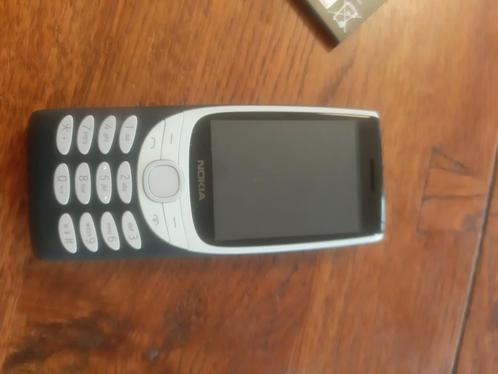 Nokia8210 inclusief bon en doos