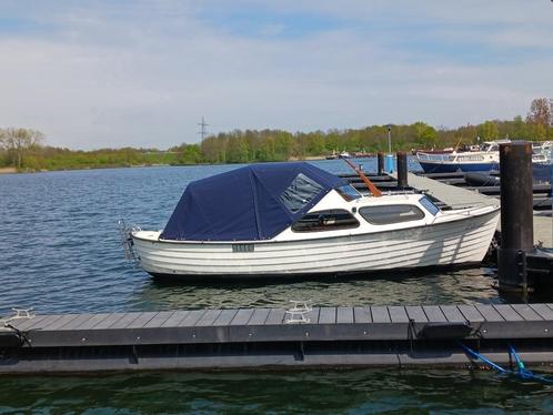 Noorse spitsgatter sloep Fjord 20