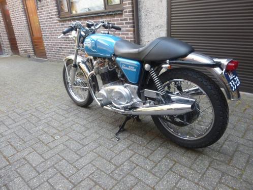 Norton Commando 850 Roadster uit 1974 in perfecte staat