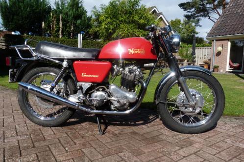 Norton commando Fastback Ajs Triumph