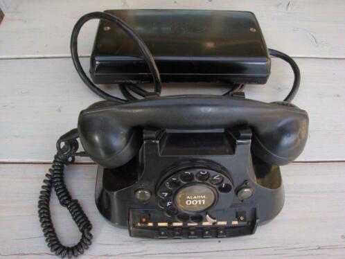 Nostalgie oude PTT telefoontoestellen type ATA serietoestel