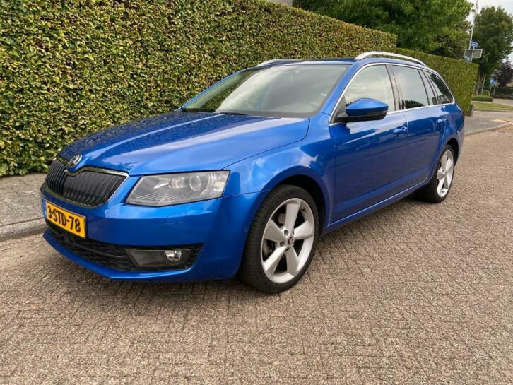 Octavia 1.4TSI Combi Ambition Xenon PDC  Prijs verlaagd