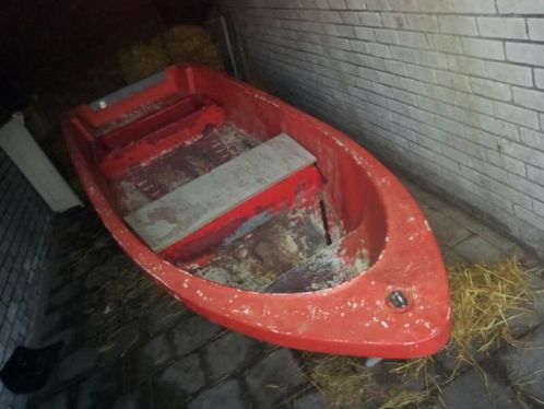 Oerdegelijke Pioneer 8 roeitoer motorboot ophalen 150