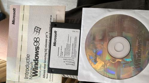 OldsKool windows 98 met orginele cd en key