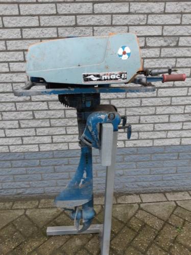 Oldtimer buitenboordmotor mac 5