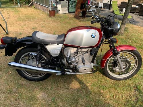 Oldtimer motor BMW 100 RT