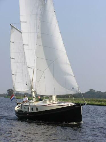 One off Zeilsloep 2 master Dauntless of Block design