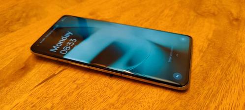 OnePlus 11 5G - 16gb  265gb