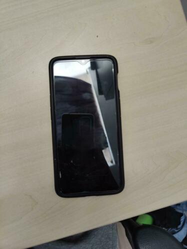 Oneplus 6t midnight black(barst in scherm)