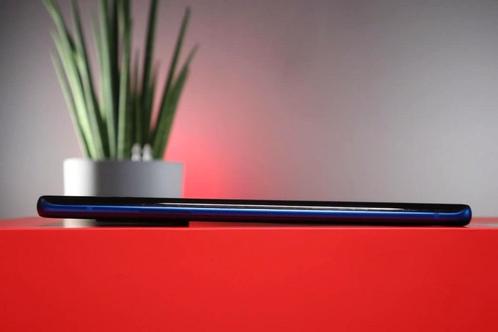 OnePlus 8 Pro 25612GB Blauw  3 hoesjes  Originele Doos