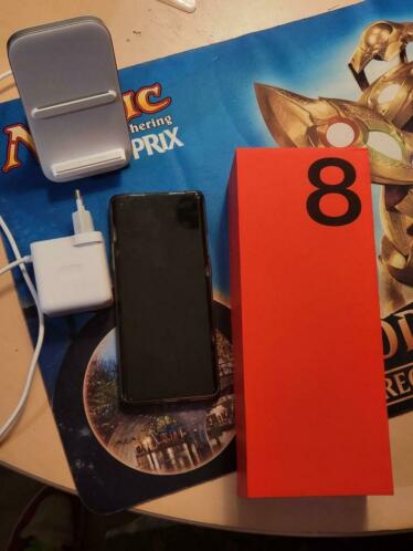 OnePlus 8 Pro