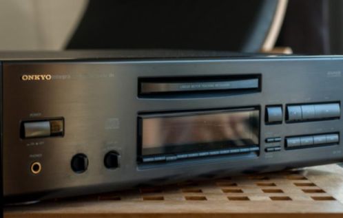 Onkyo vintage integra CDplayer DX-708 spitzenklasse.