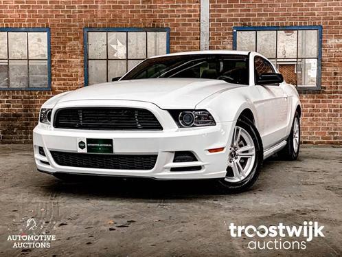 Online Veiling 305pk 2013 Ford Mustang V6 3.7L