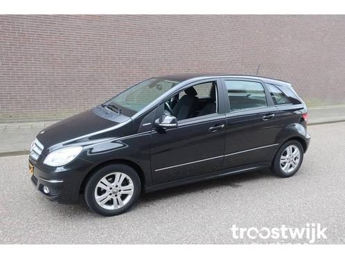 Online Veiling , 88-SNN-5 Mercedes-Benz B160 BlueE. Bns Cl.